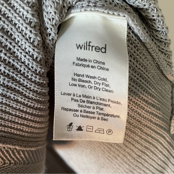 Aritzia Wilfred Palmier Sweater in Light Grey - Picture 6 of 7